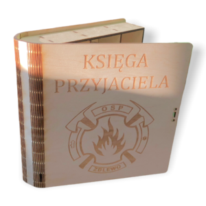 Grawerowany Case na książkę (1)